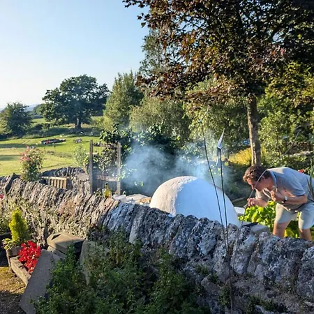 The Old Farmhouse, Yealand Redmayne, A Characterful In A Rural Setting *