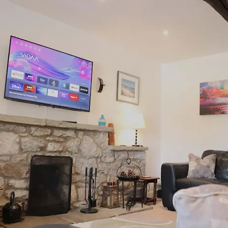 The Old Farmhouse, Yealand Redmayne, A Characterful In A Rural Setting בית נופש *