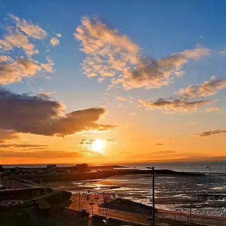 בית נופש The Old Farmhouse, Yealand Redmayne, A Characterful In A Rural Setting *